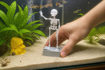 The Dancing Skeleton - Aquarium Bubbler